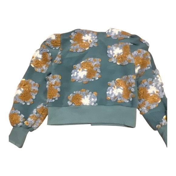 Sweater - Picture 2 of 2